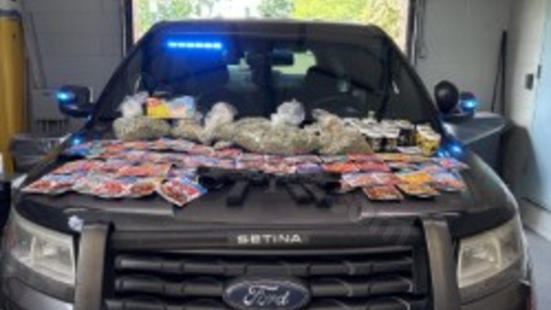 Driver, passenger face drug and gun charges following I-91 police chase in Holyoke