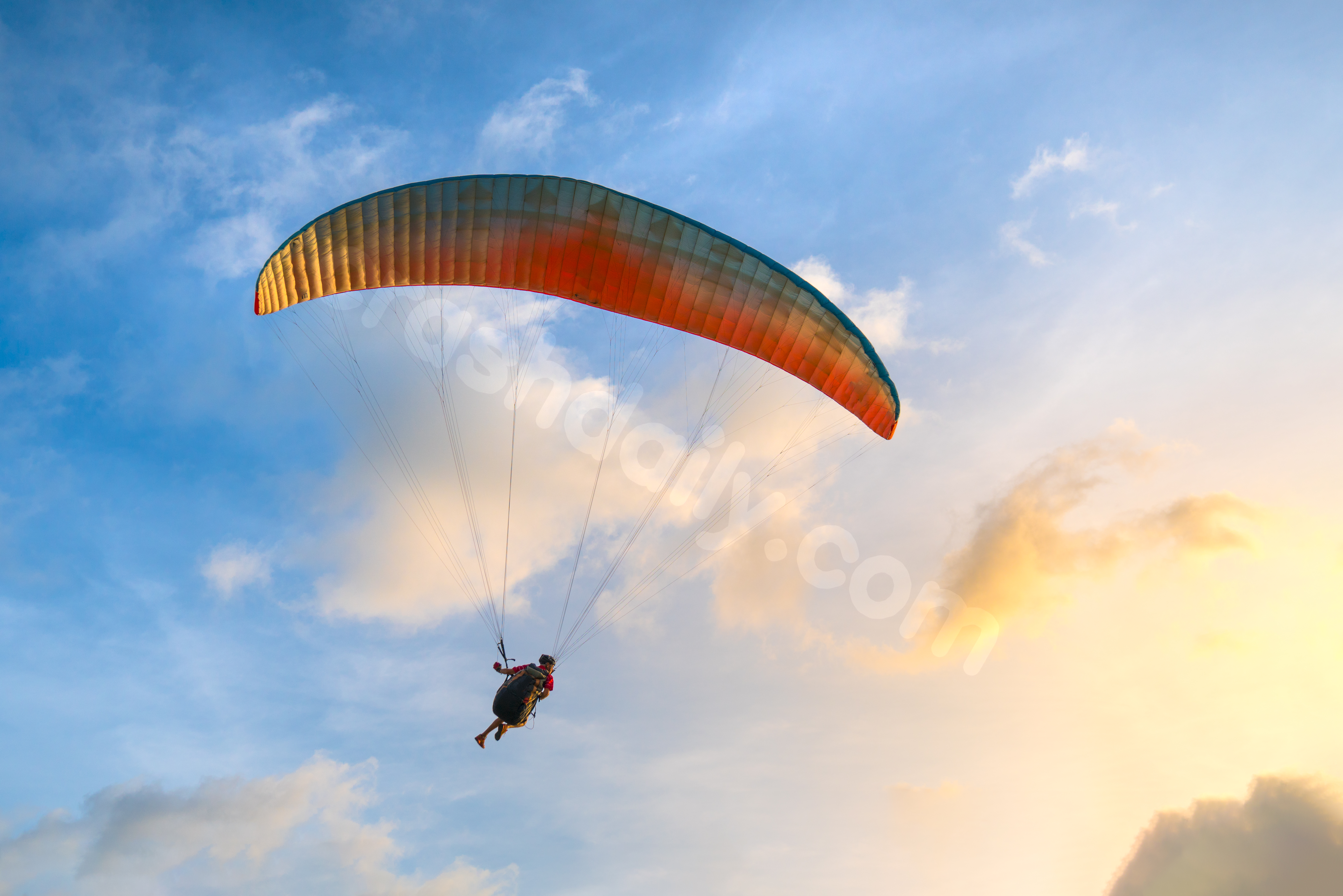 Tahitian man killed in Southern California skydiving accident