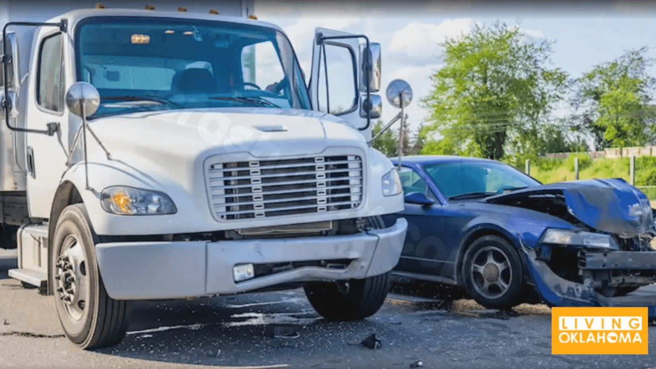 Carr & Carr injury attorney shares what to do after a commercial vehicle wreck