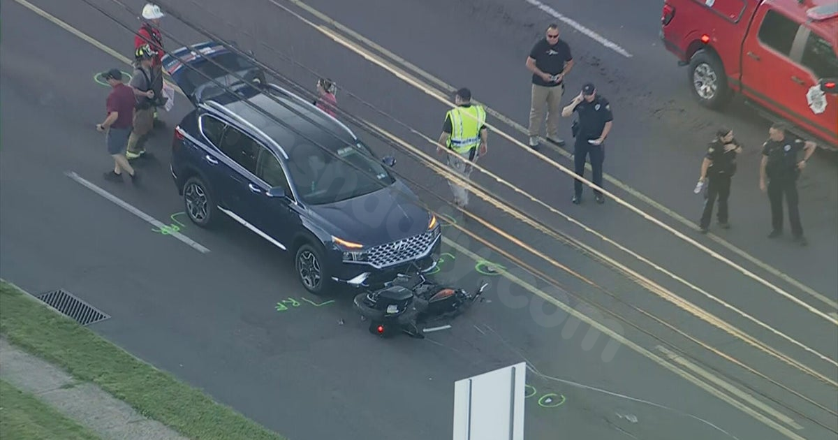 Crash in Warminster Township, Pennsylvania, leaves 1 person dead, police say