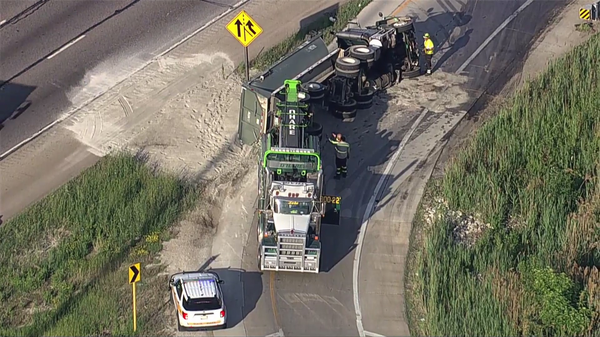 Rollover crash shuts down Eisenhower Expressway entrance ramp in Westchester