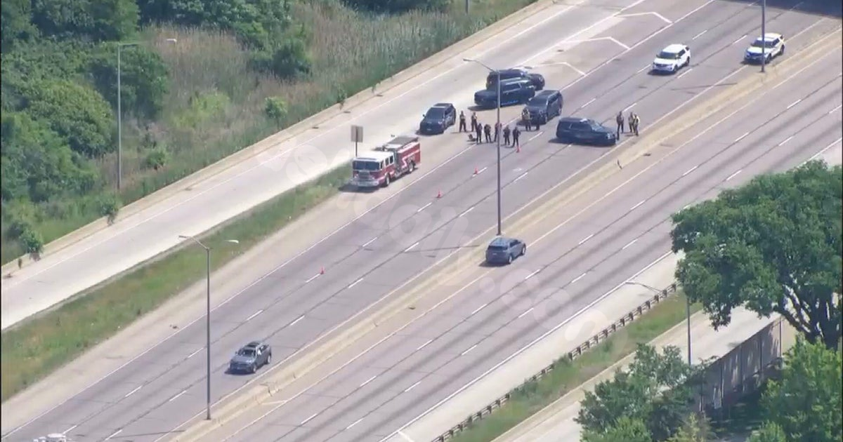 Stretch of Eisenhower Expressway shut down after person is found dead in SUV surrounded by shell casings