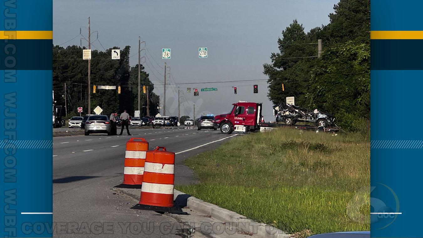 Two people killed in Gordon Highway crash Friday morning, traffic flowing