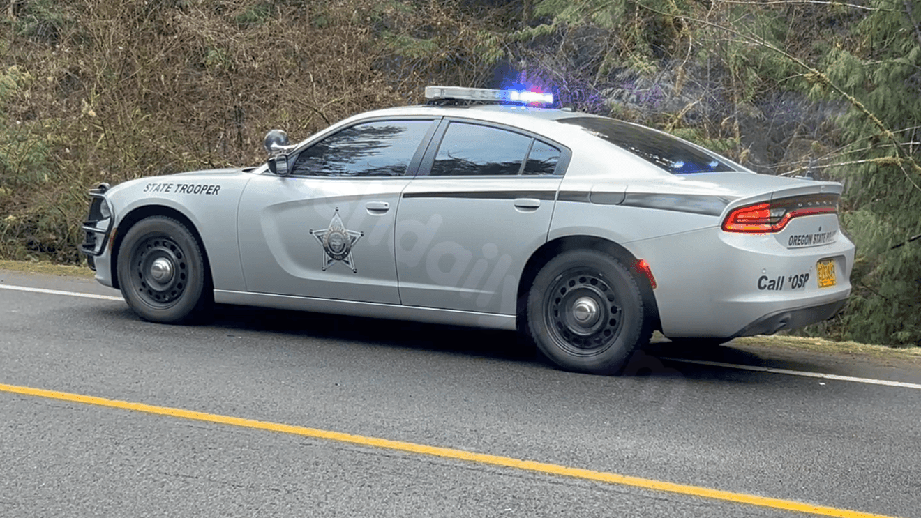 Crash blocks Highway 26 in Clatsop County for hours