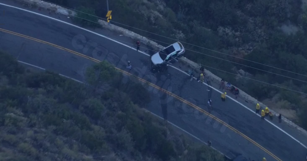 1 hospitalized after Mt. Baldy crash leaves car teetering over cliff, LA County firefighters say