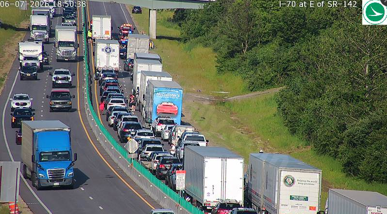 I-70 closed due to multi-vehicle crash