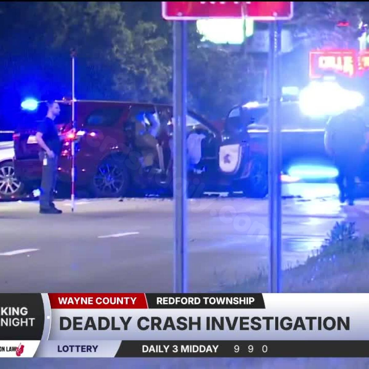 Witnesses say wrong-way driver causes multi-vehicle crash in Redford Township