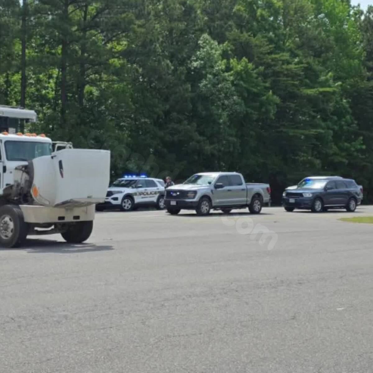 Woman seriously injured in crash involving Henrico County dump truck, police say