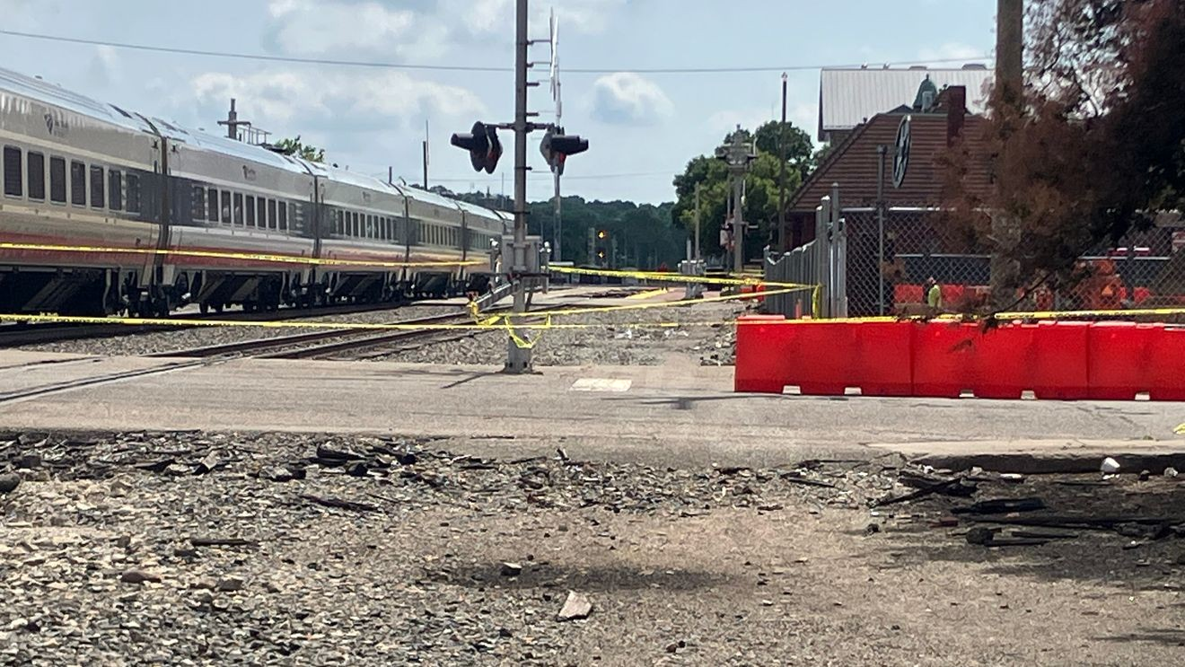 52-year-old man killed in train-pedestrian crash in Kalamazoo