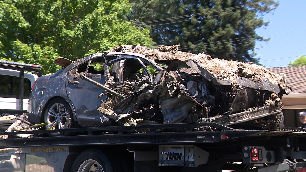 House sitter killed after car crashes into Modesto home during pursuit