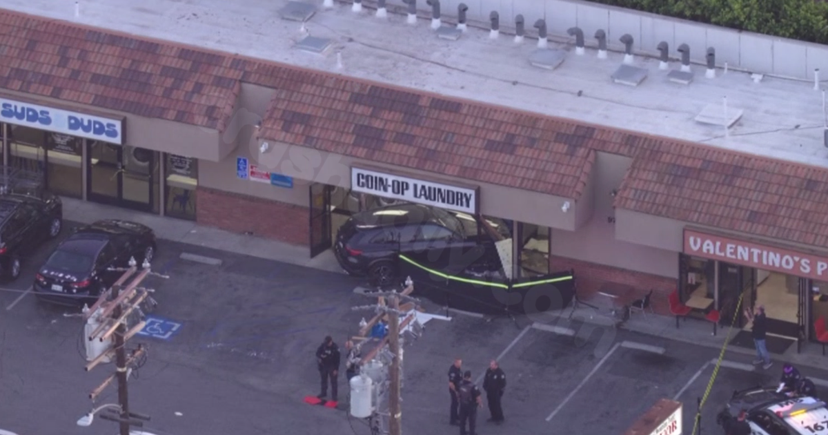 Pedestrian killed after car crashes into Manhattan Beach laundromat