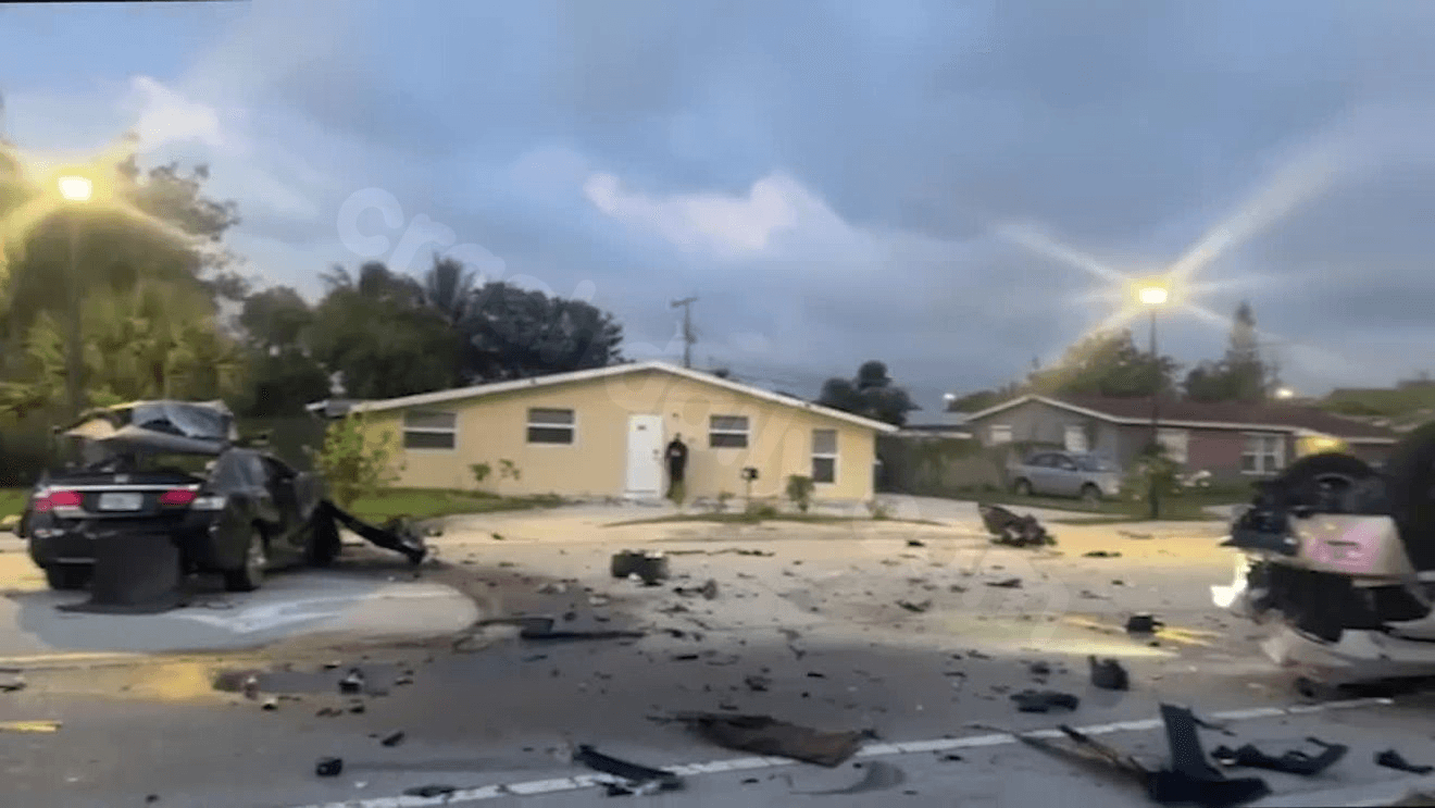 Road reopens after Boynton Beach crash closes both directions of Gateway Boulevard