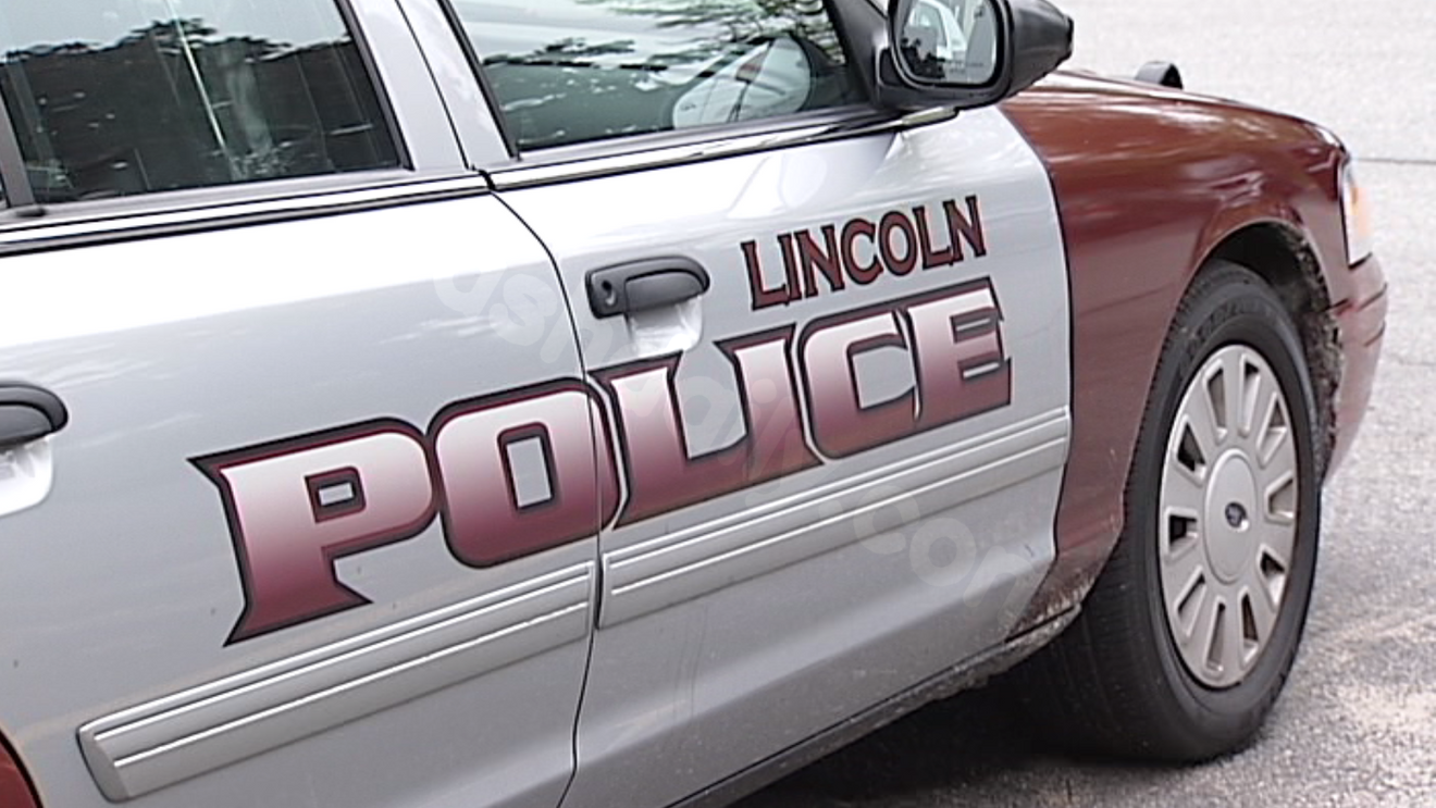Lincoln police respond to rollover crash on Great Road