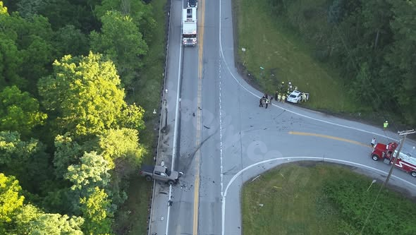 1 dead, 1 seriously injured following crash in Westmoreland County
