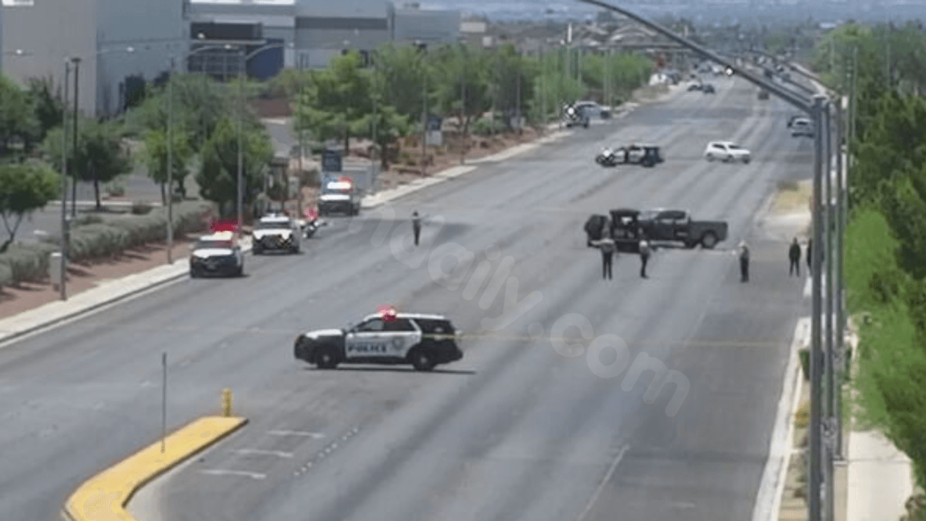 Las Vegas police investigate crash near Cheyenne and Lamb; 1 driver in critical condition