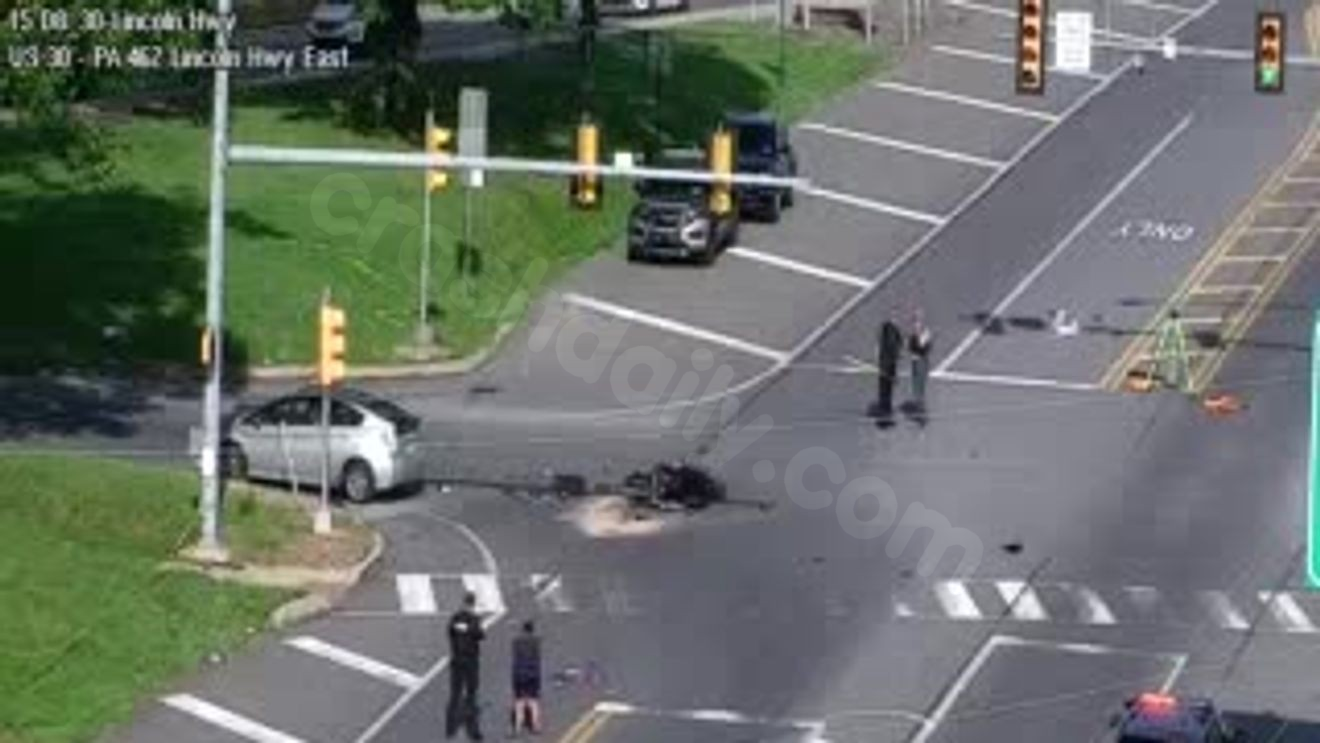 Route 462 closed in both directions after crash involving motorcycle: PennDOT