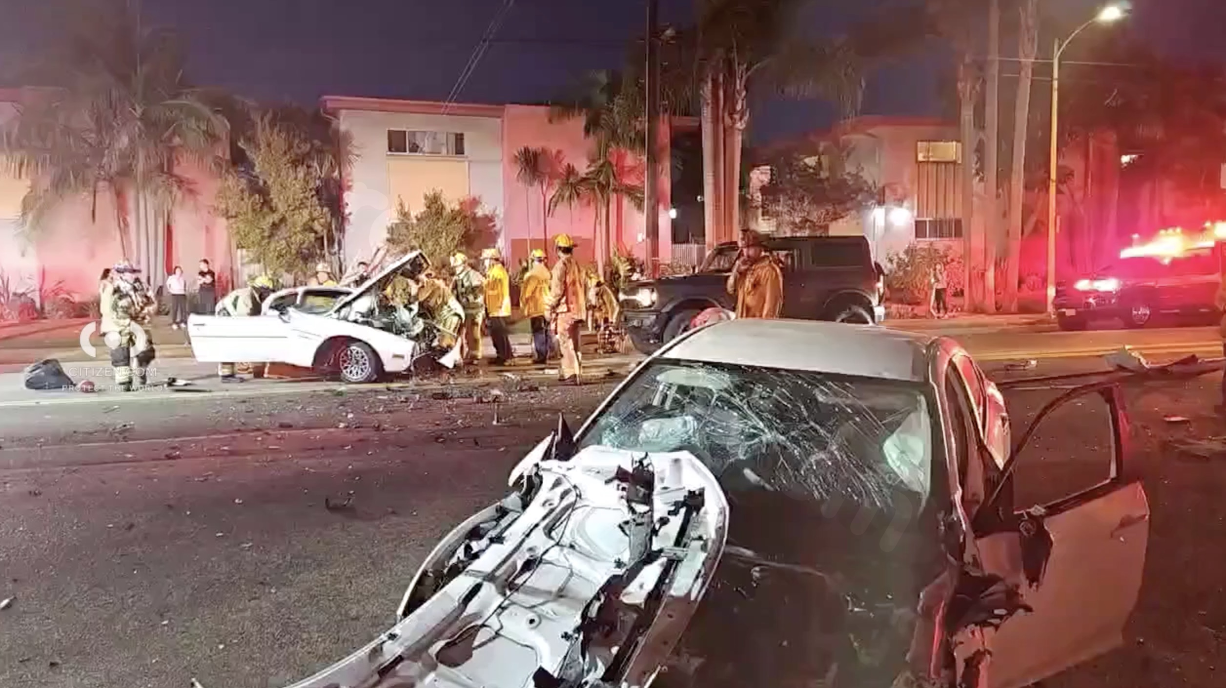1 extricated, 2 hospitalized in violent Westside L.A. car crash