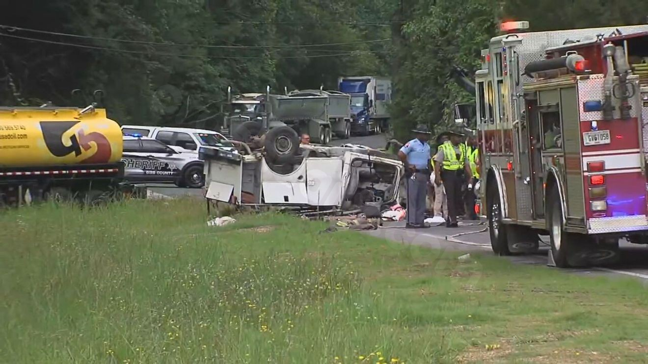 36-year-old man dies after 2 trucks collide on Bass Road in north Macon