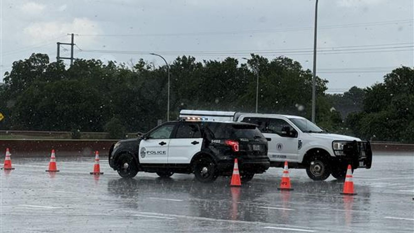 One person dead after crash in east Austin