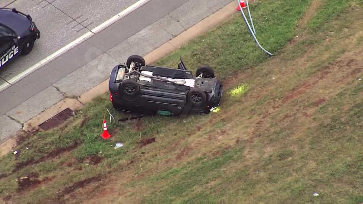 Rollover crash causes significant traffic backup on I-44 in northwest OKC