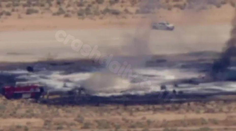 2 Boeing employees among 8 killed in B-52 bomber crash