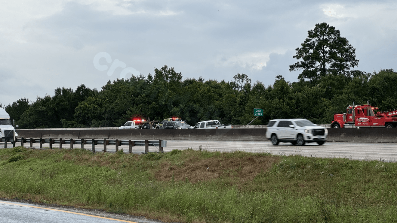 BREAKING: DPS says car hydroplaned in rain, leading to multiple-vehicle fatal crash