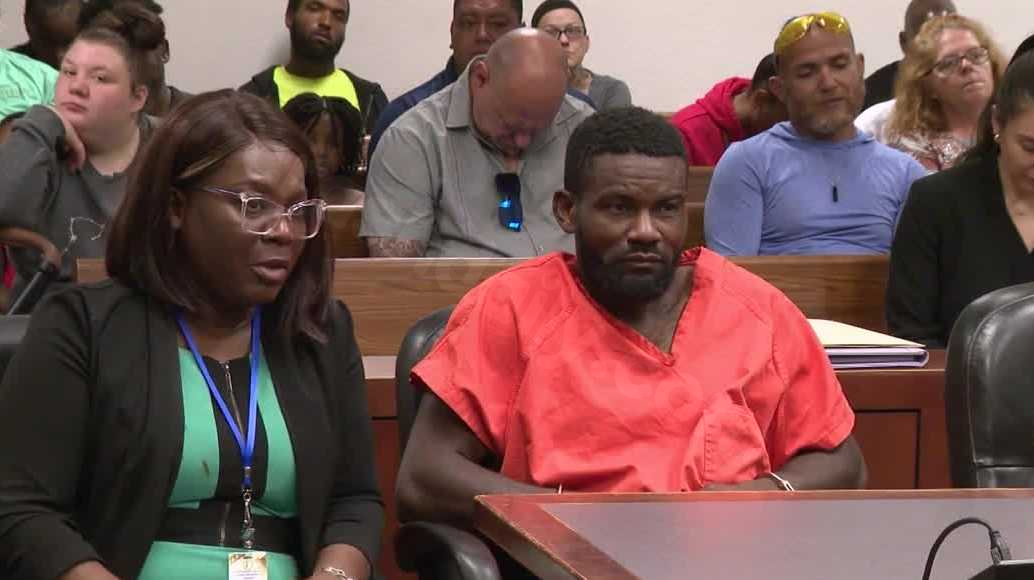 Detective testifies both drivers were 'passing illegally' in crash near Louisville airport