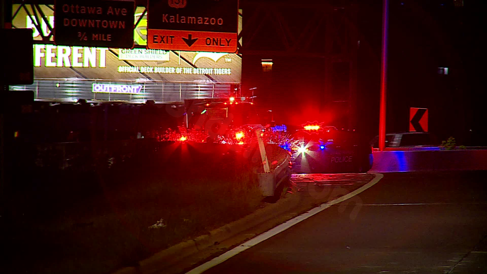 MSP: 2 killed in wrong-way crash on I-196