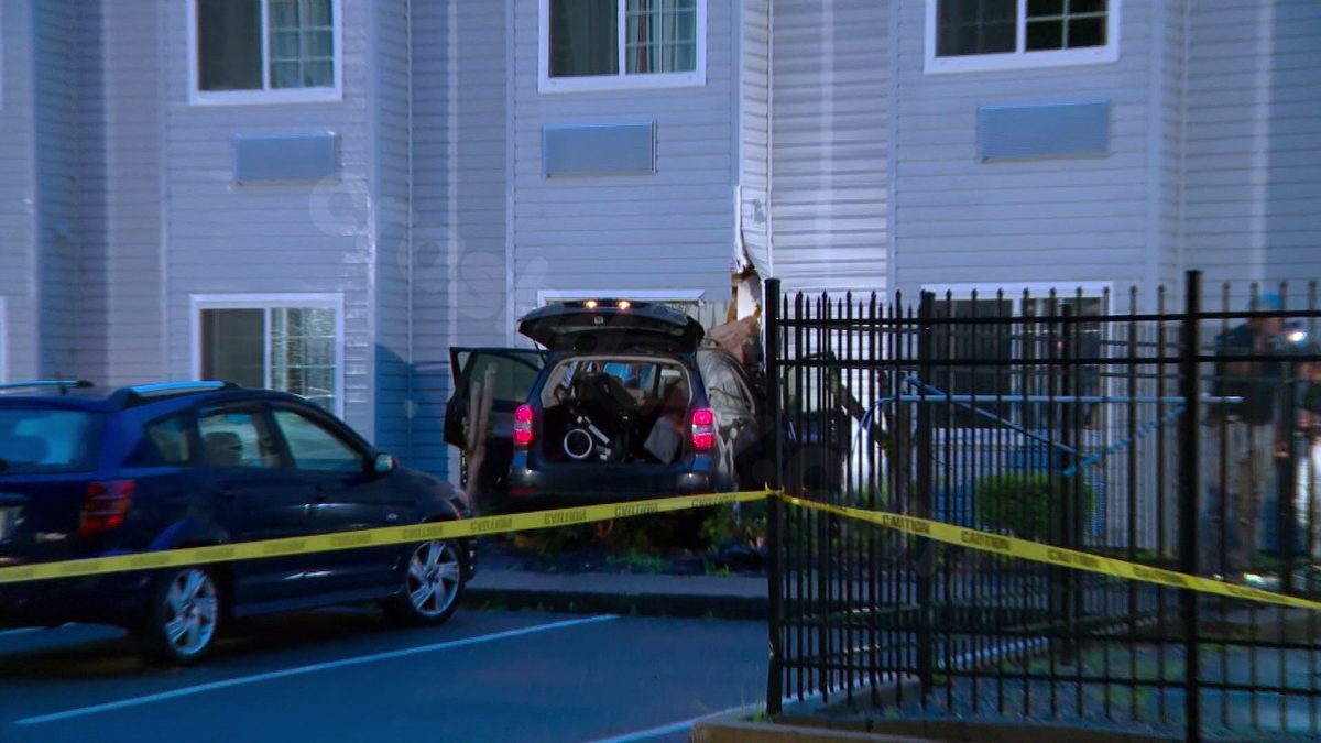Pregnant woman dead, bystander wounded after crash, shooting at hotel