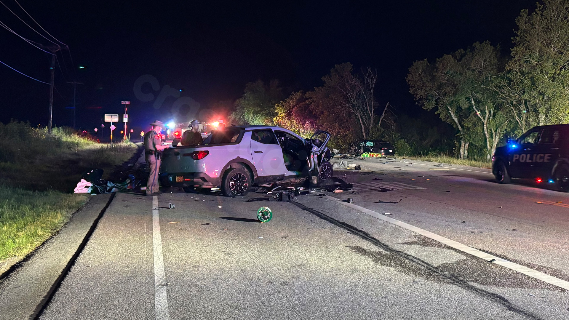 1 dead, several injured after major crash on FM 973 in Manor
