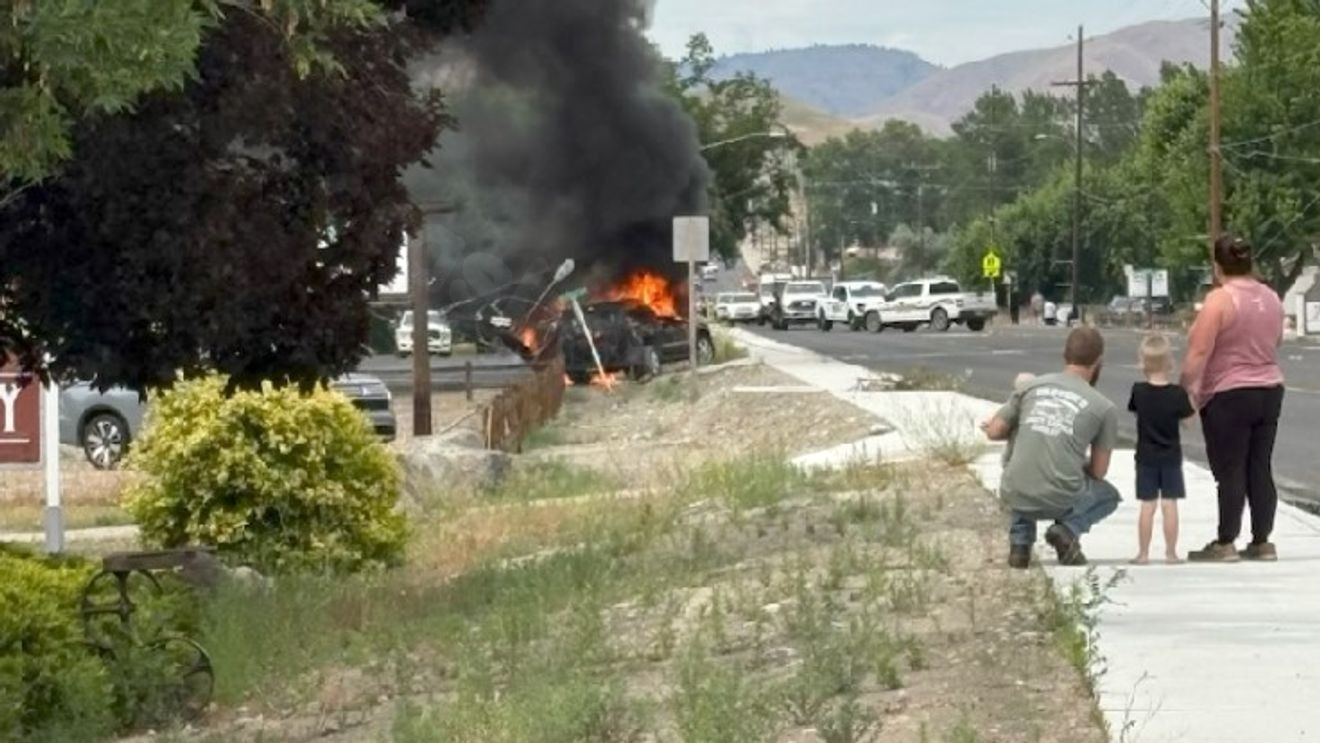 Crash, fire knocks out power in Horseshoe Bend; Highway 55 down to one lane