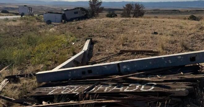 "Leaving Colorful Colorado" sign destroyed in crash
