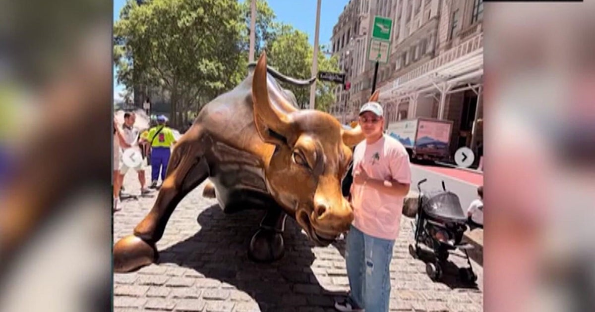 Vigil for tourist killed in Central Park horse carriage crash held in latest push for citywide ban