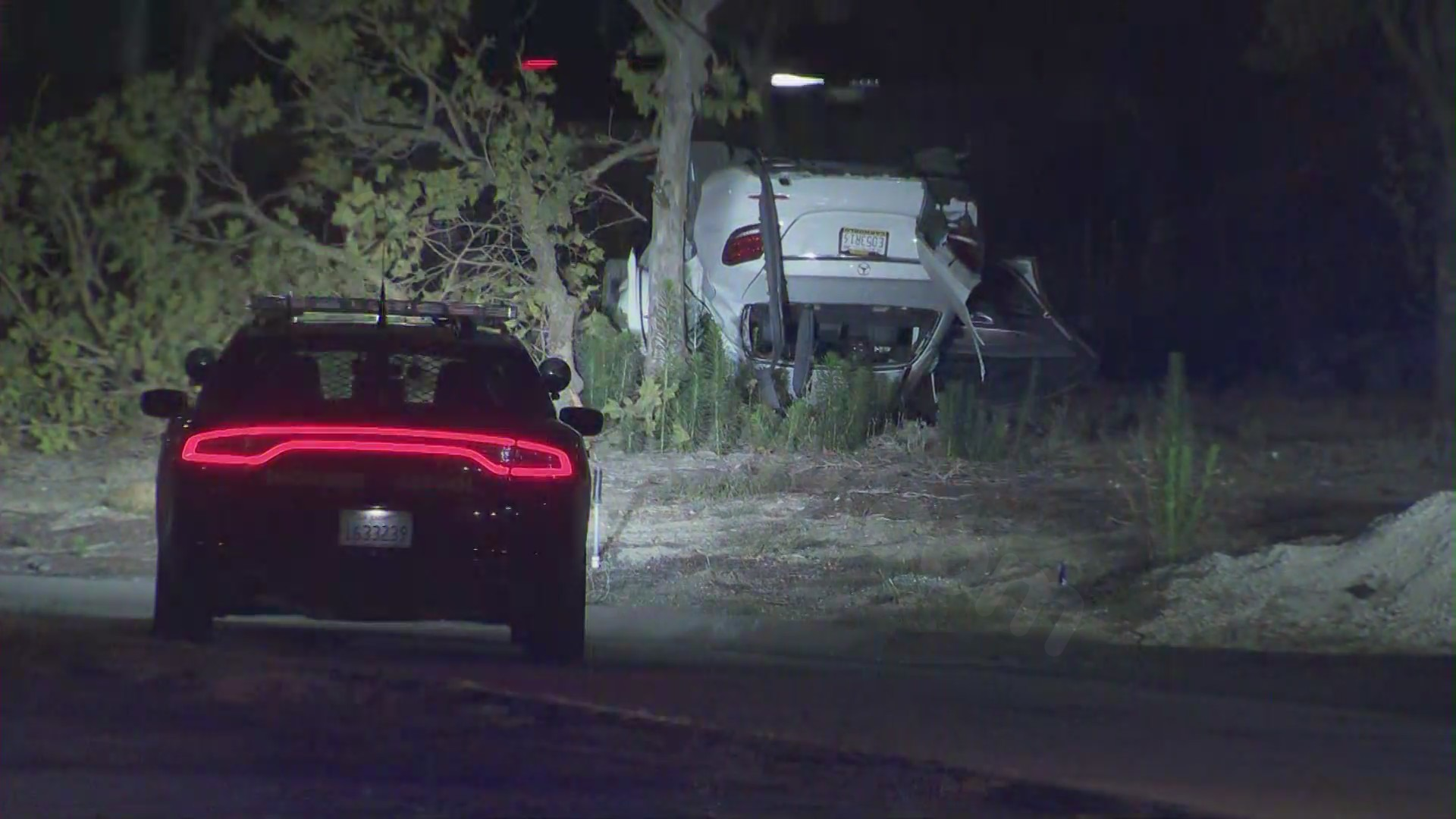 1 dead after rollover crash on 605 Freeway in Cerritos