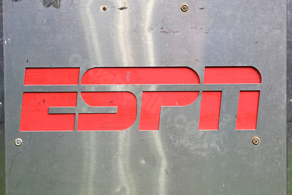 ESPN analyst Matt Miller’s arm amputated after car crash