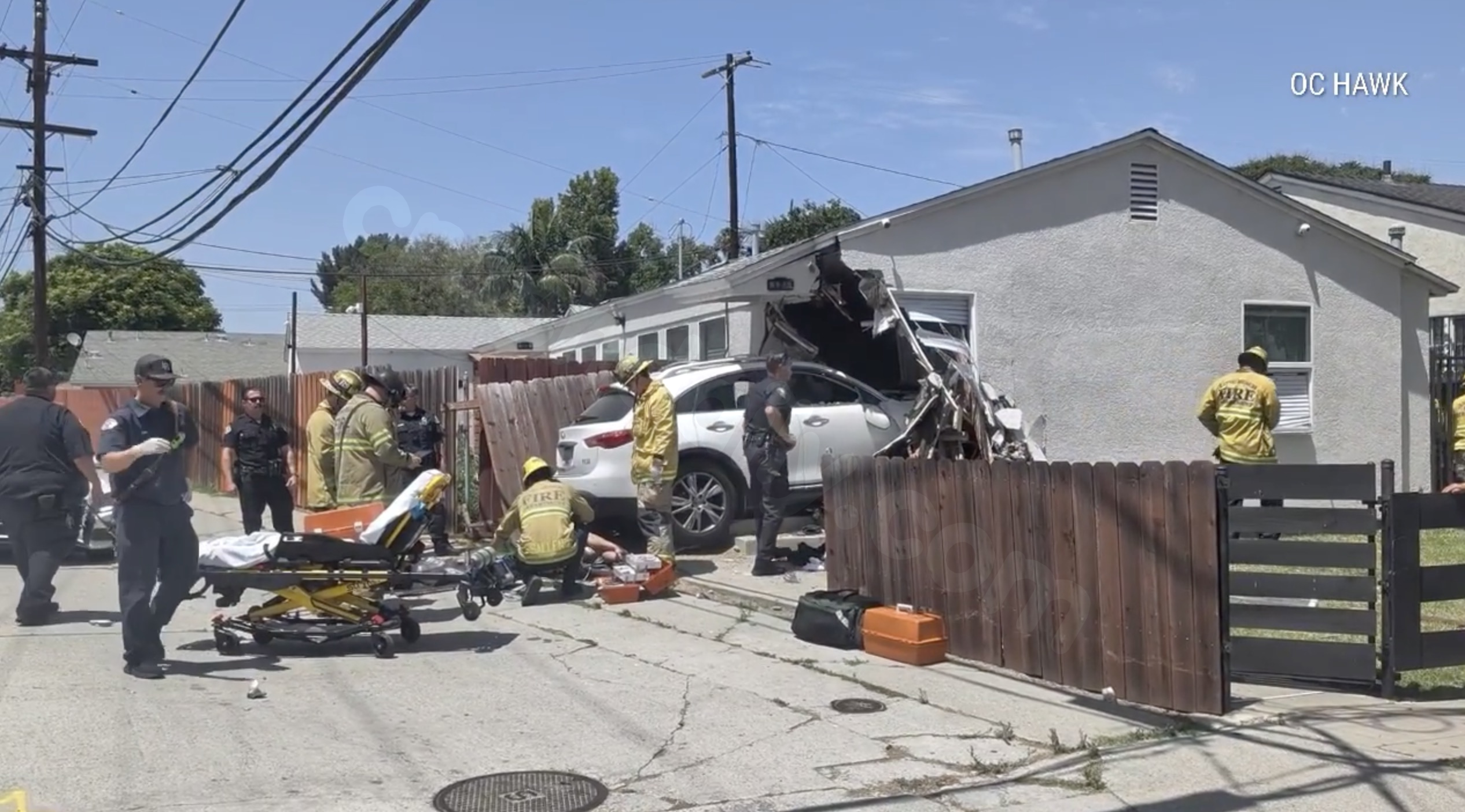 Suspected Long Beach DUI crash leaves 2 hospitalized, home nearly destroyed