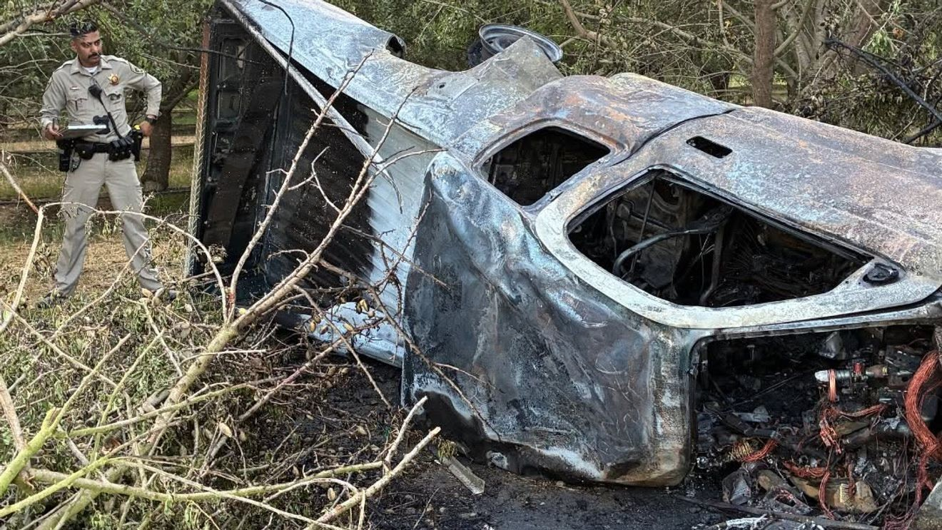 One dead, one injured in 2-vehicle crash in Madera County