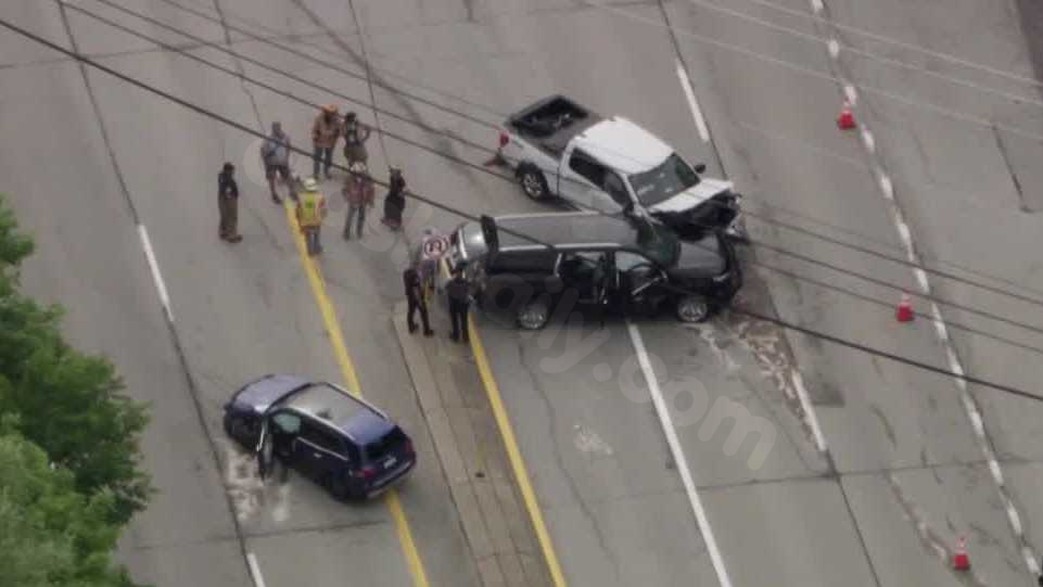 Multi-vehicle crash near Idlewild closes part of Route 30 in Ligonier Township