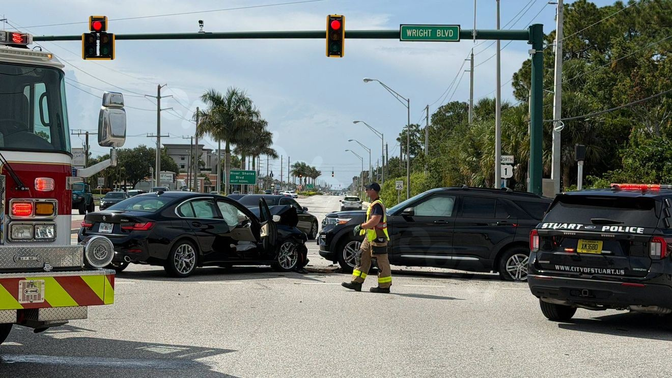 Multi-vehicle crash on NW Federal Highway in Stuart causes traffic delays