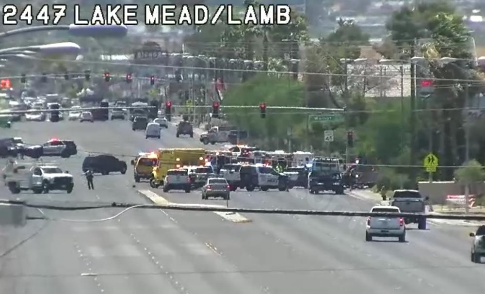 5 hospitalized in crash at east Las Vegas valley intersection