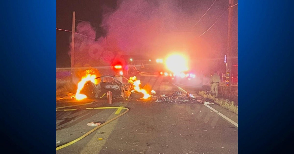 Fiery crash near Modesto leaves 1 dead, multiple injured