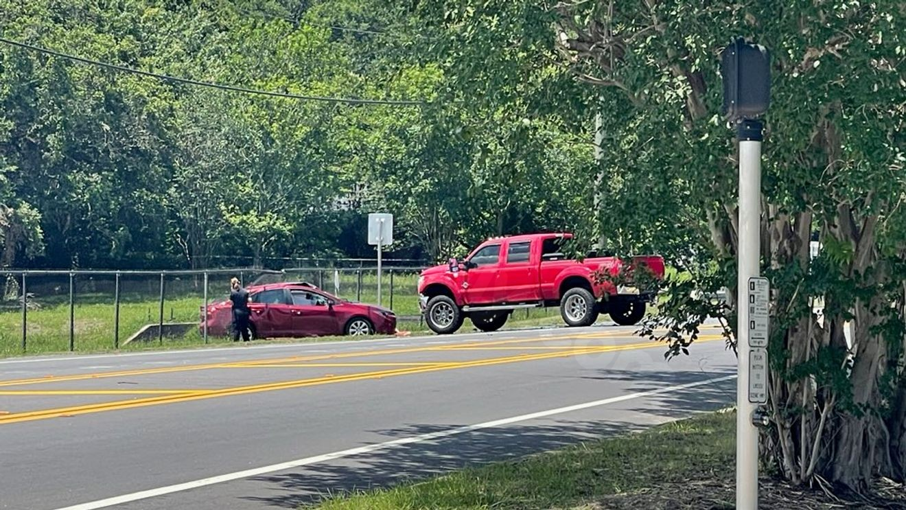 Fatal crash near Chimney Park on Scenic Highway in Pensacola, road blocked off