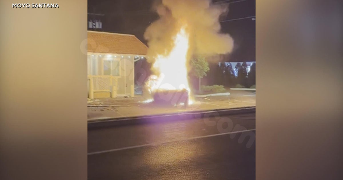 Video shows car go up in flames after crashing into building in Vineland, New Jersey