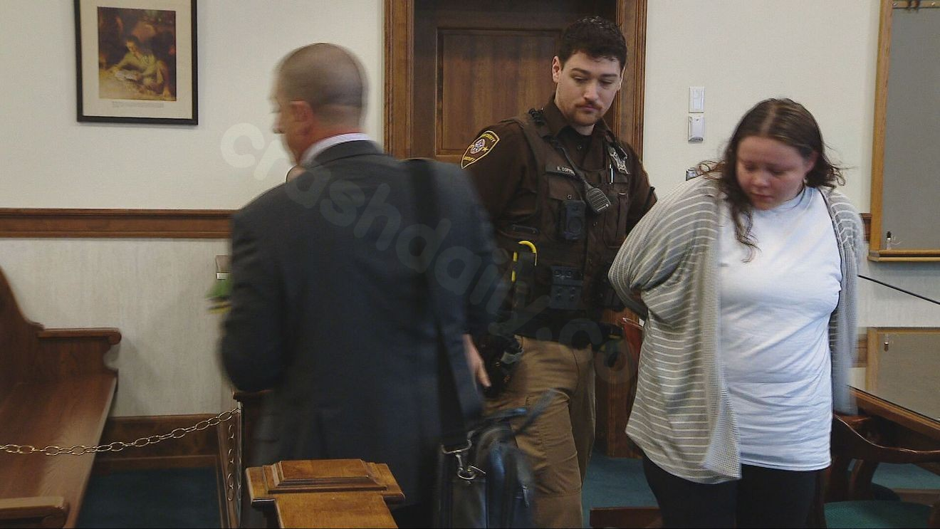 Woman convicted in double-fatal OWI crash on Highway 172