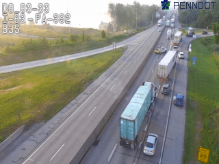 York County coroner called to I-83 crash, southbound lanes closed