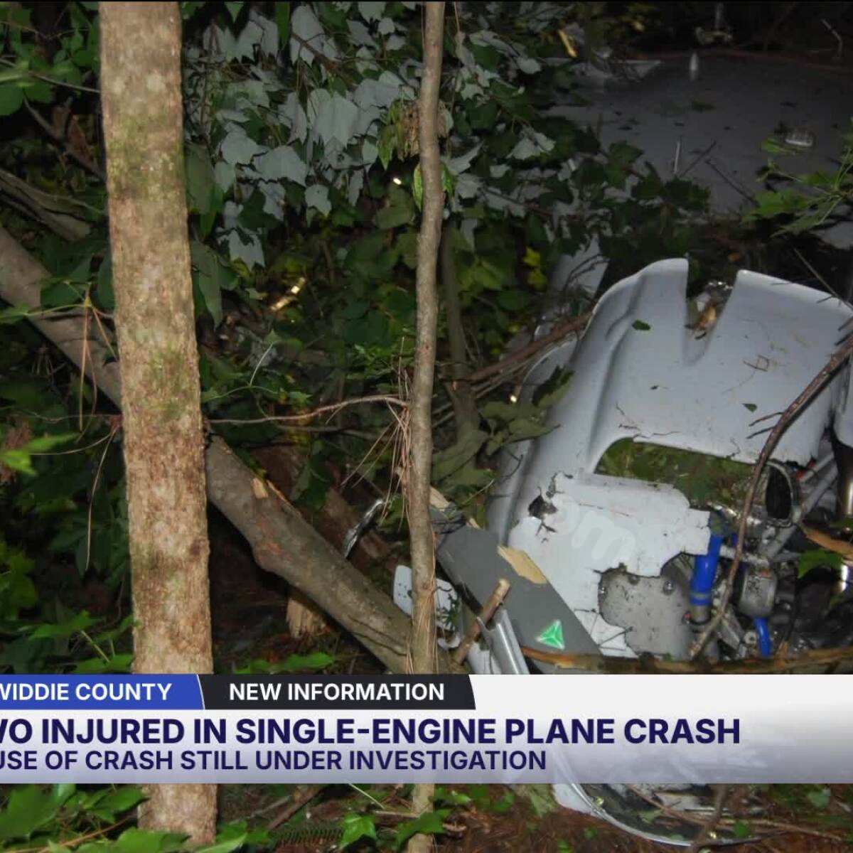 2 people injured in small plane crash near Amazon facility in Dinwiddie