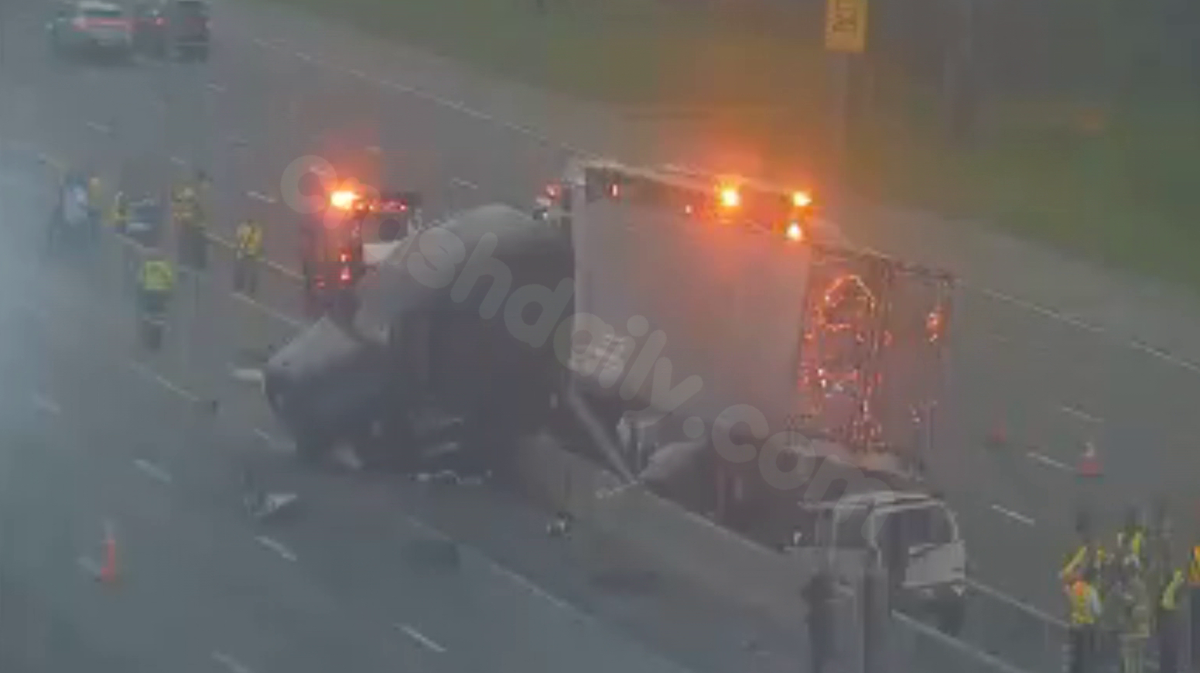 4-vehicle crash slows traffic on Florida's Turnpike in Orange County