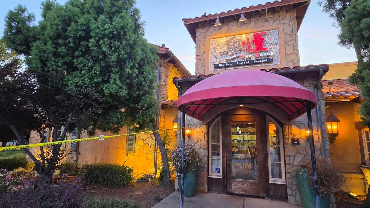 Car crashes into Yue Huang restaurant in Sacramento