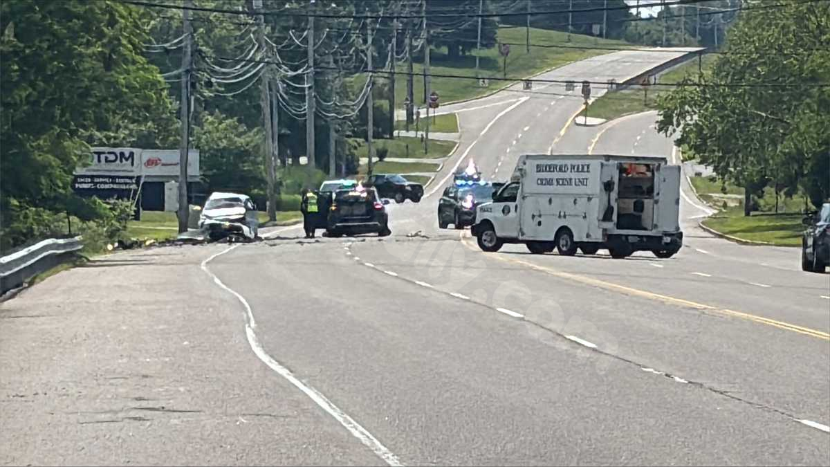 Part of Route 1 in Scarborough shut down in both directions due to crash
