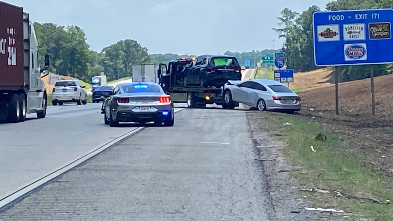 1 injured after three-car collision on I-75 south on ramp off Bass Road, BSO says